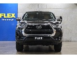 ハイラックスといえば！この迫力のあるフェイスですよね！カッコいい！