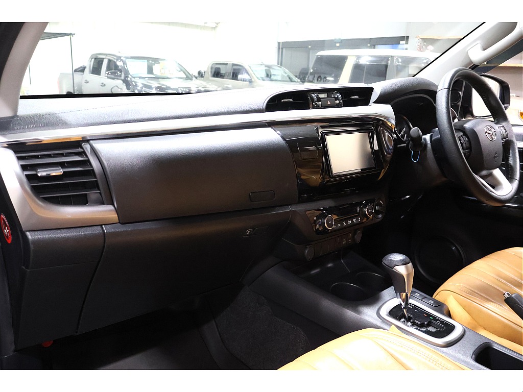 トヨタ ハイラックス(7枚目)