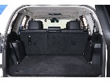 7人乗りでもフラットになるので、荷物が非常に乗せやすいです！