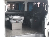 2列目シート折りたたみ可能