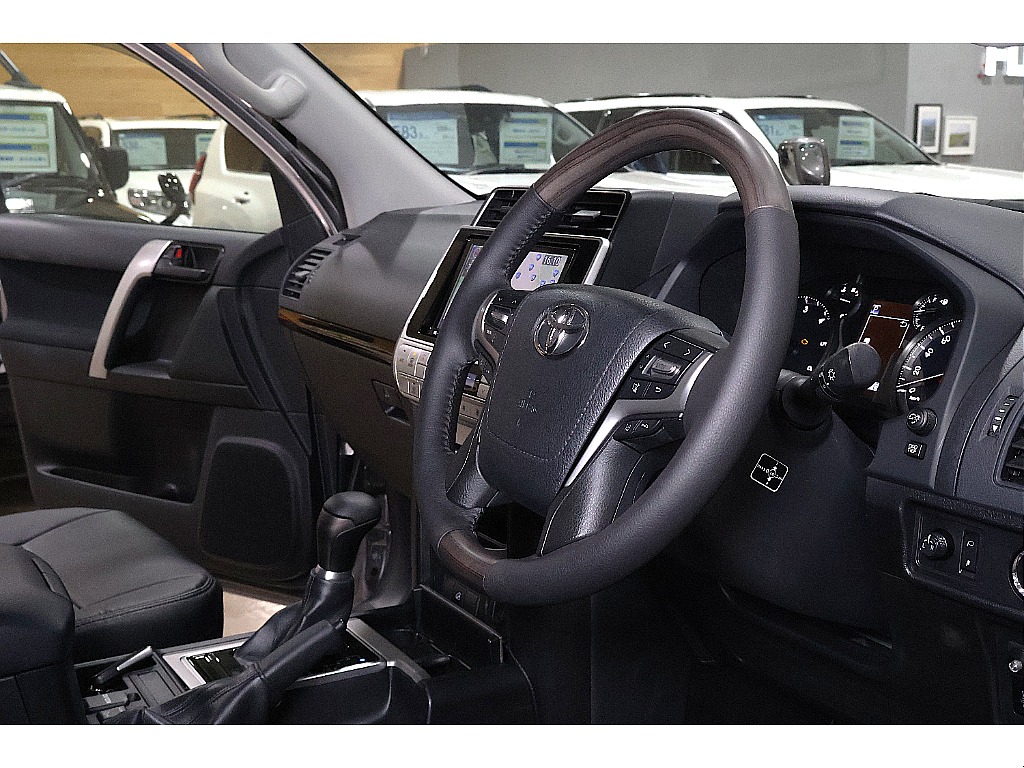 遠方納車可能！陸送納車可能！お気軽にお問い合わせください　TEL:028-649-1333