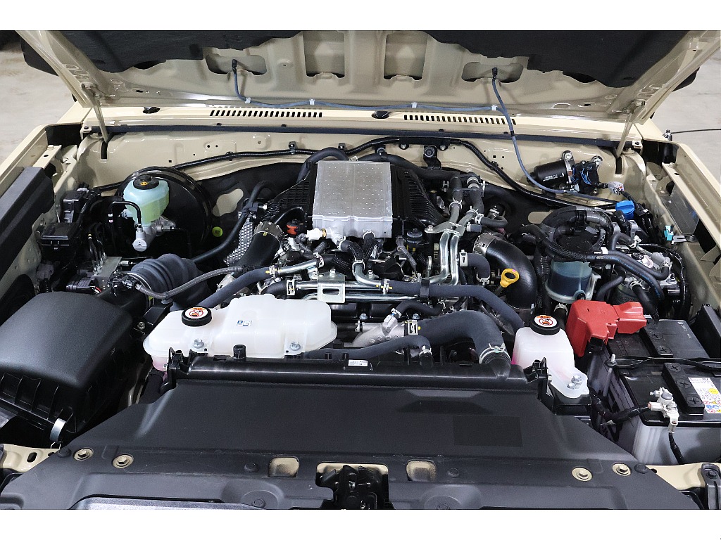 2800ｃｃ/ディーゼルターボ！力強さと優れた燃費性能を体験してください！