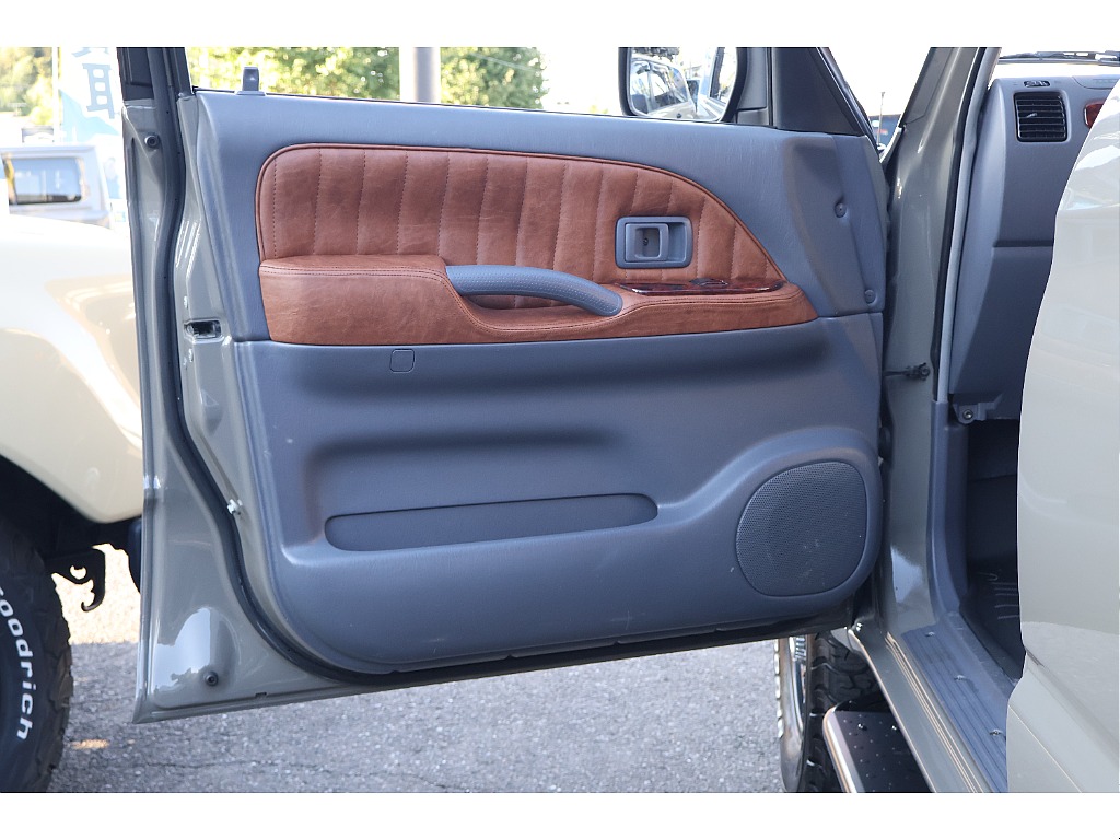 1999 Toyota Land Cruiser Prado 90 
