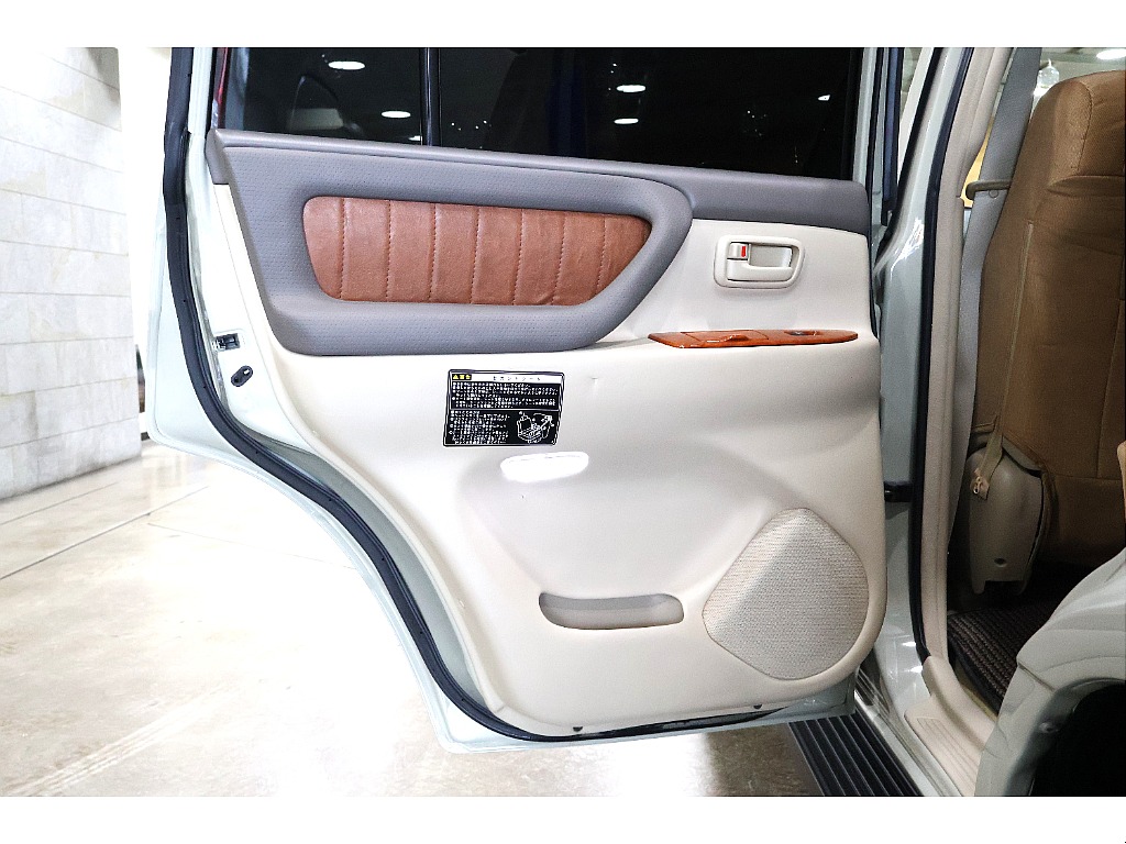 遠方納車可能！陸送納車可能！お気軽にお問い合わせください　TEL:028-649-1333