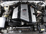 4.7LのV8エンジン、憧れですよね♪