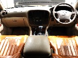 トヨタ ランドクルーザー100 4.7VX 4WD ベージュ全塗装済 埼玉県の詳細画像 その2