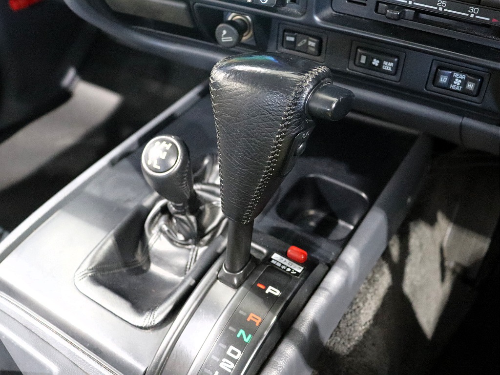 トヨタ ランドクルーザー80(34枚目)