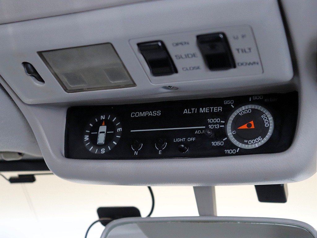 トヨタ ランドクルーザー80(36枚目)