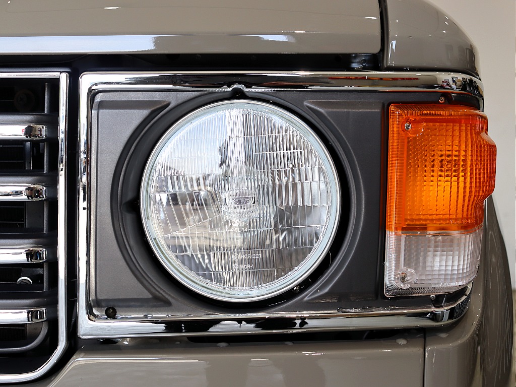 トヨタ ランドクルーザー80(42枚目)