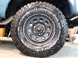 タイヤ：BFGoodrich　235/85/16　T/A ホイール：MLJ デイトナSS