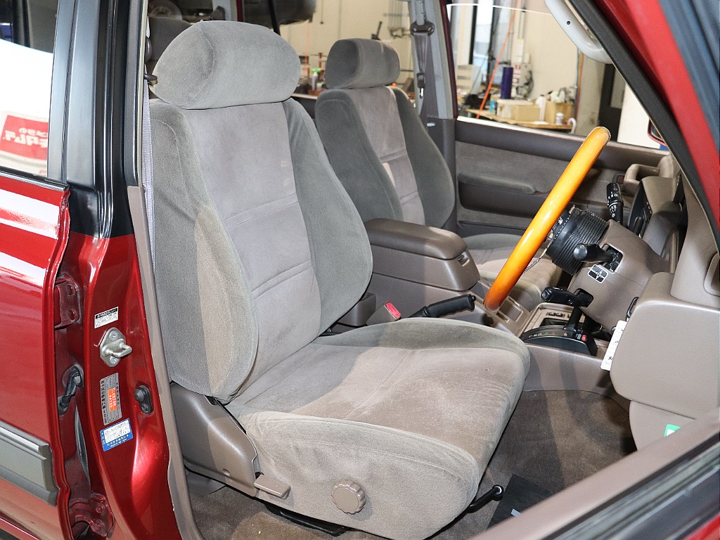 【ランドクルーザー80VX-LTD　4200ｃｃディーゼルターボ　純正ワインレッド　カラー】