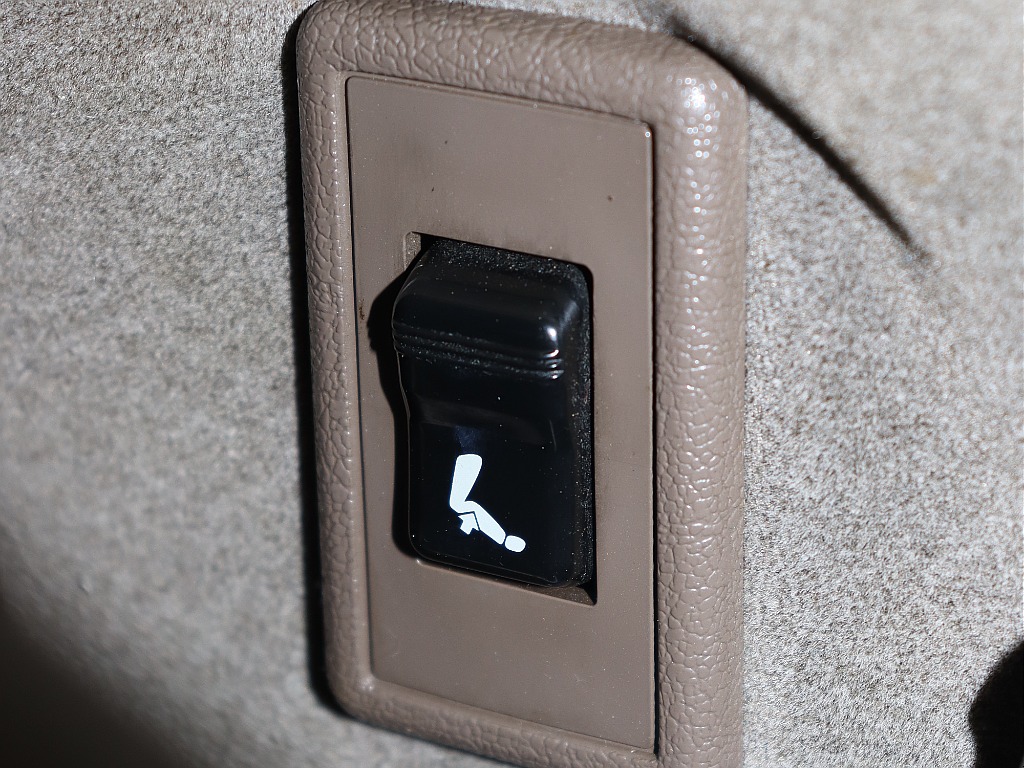 【ランドクルーザー80VX-LTD　4200ｃｃディーゼルターボ　純正ワインレッド　カラー】