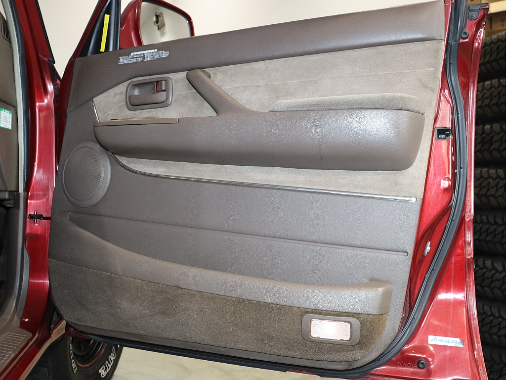 【ランドクルーザー80VX-LTD　4200ｃｃディーゼルターボ　純正ワインレッド　カラー】