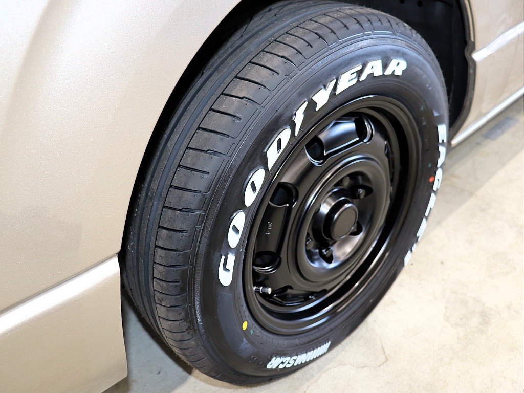 トヨタ ハイエースバン(21枚目)