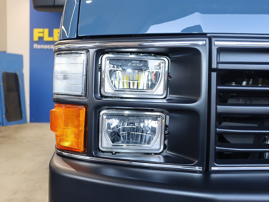 ヘッドライトに関しては、中のキューごとLEDに変更しており、夜道などでも明るく照らしてくれます！