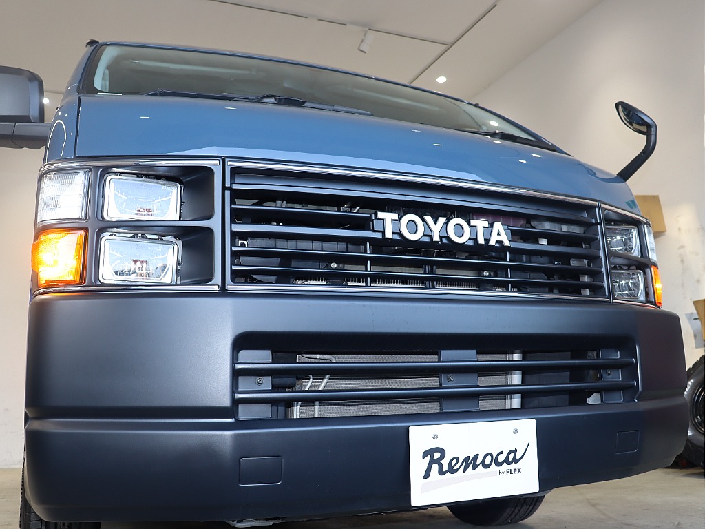 可愛らしいレトロなフェイスがとても哀愁を漂わせております。