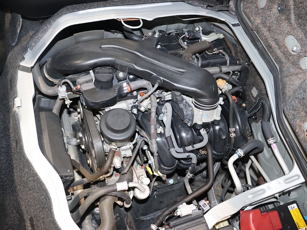 エンジンルームについても非常にきれいな状態を保っております！