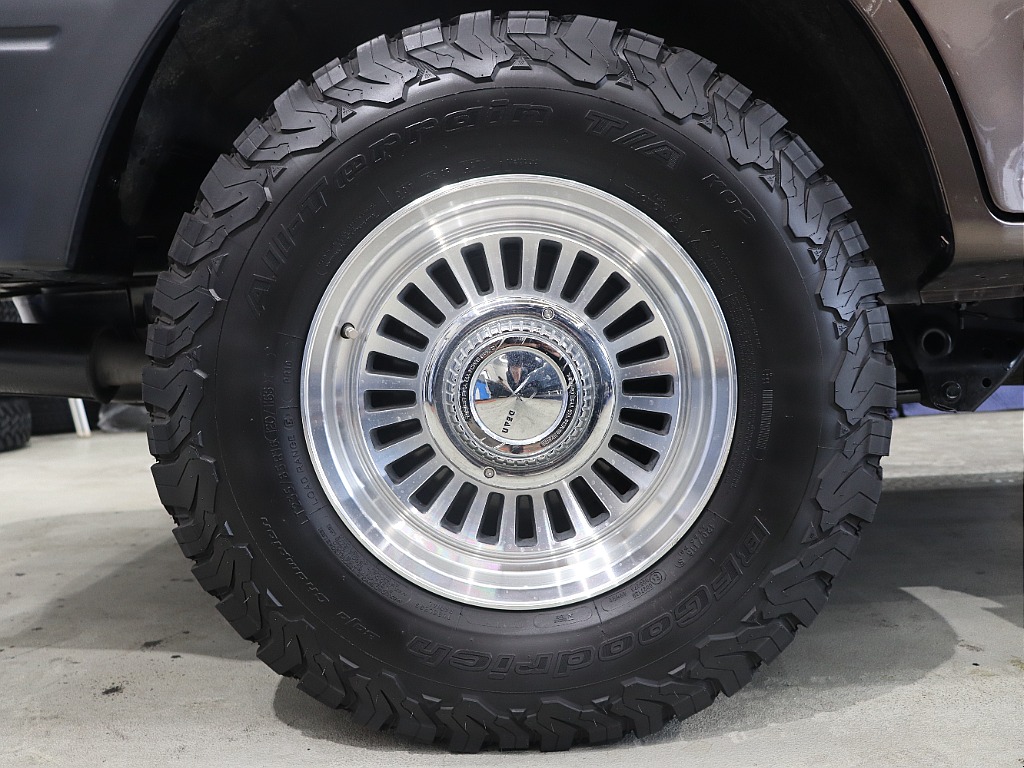 タイヤ BFGoodrichT/A 235/85/16 ホイール DEAN/California