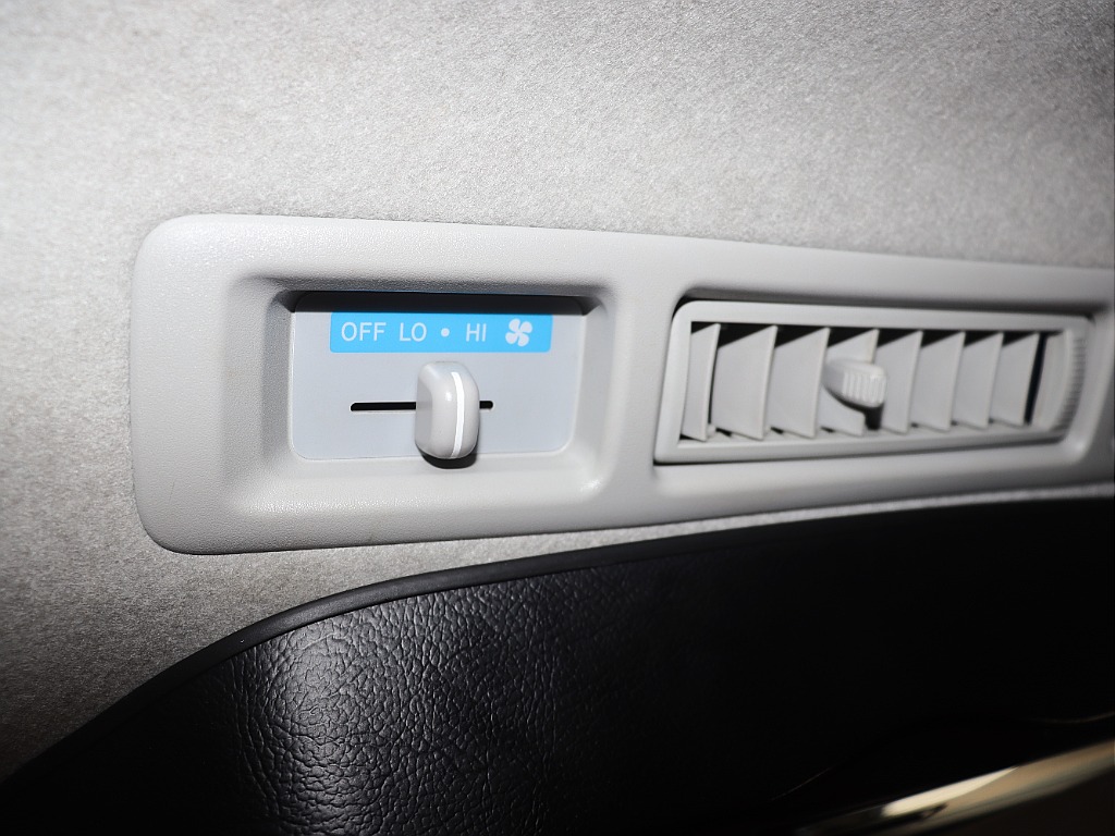 トヨタ ハイエース(23枚目)