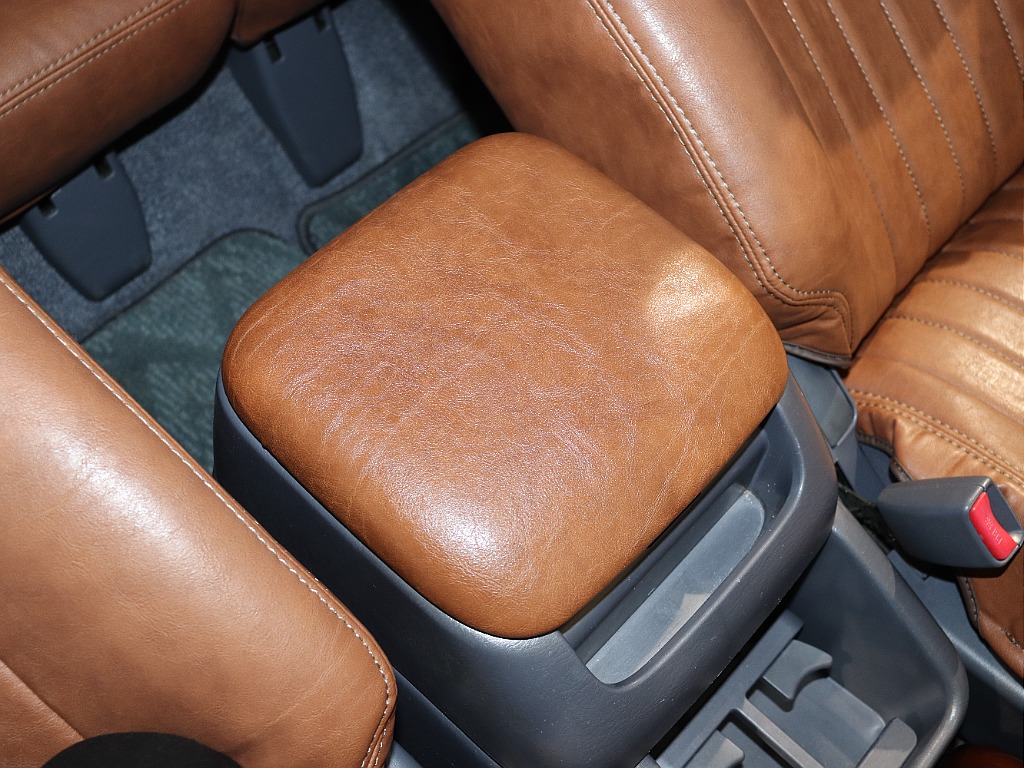 【Renoca type アメリカンクラシック× FJクルーザーファイナルベージュオールペイント済】【オプション多数コスパの高い１台】