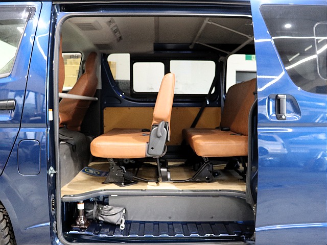 角目４灯、レトロアメリカンな雰囲気がたまりません！