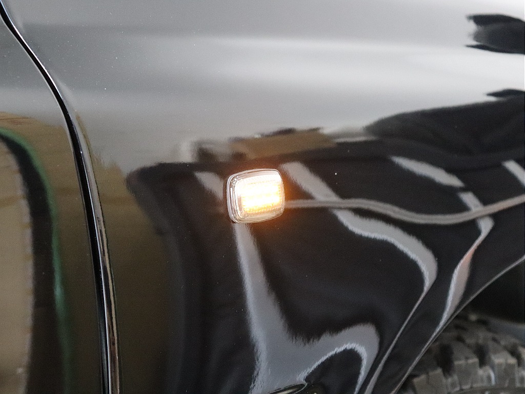 トヨタ ランドクルーザー80(35枚目)