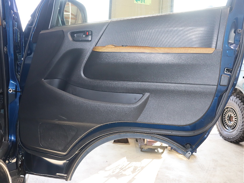 トヨタ ハイエースバン(33枚目)
