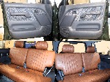 シートカバーの生地に合わせてドア内張貼替施工済み！細かなとこまでこだわった車両です！
