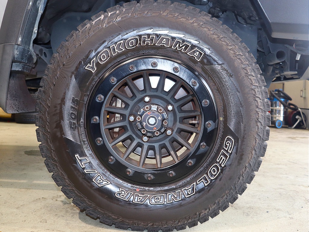 ・YOKOHAMA　ジオランダーA/T ・TURBINE Z1 16