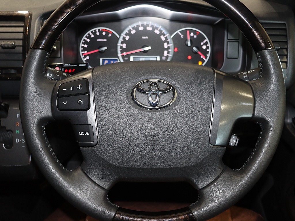 トヨタ ハイエースバン(21枚目)