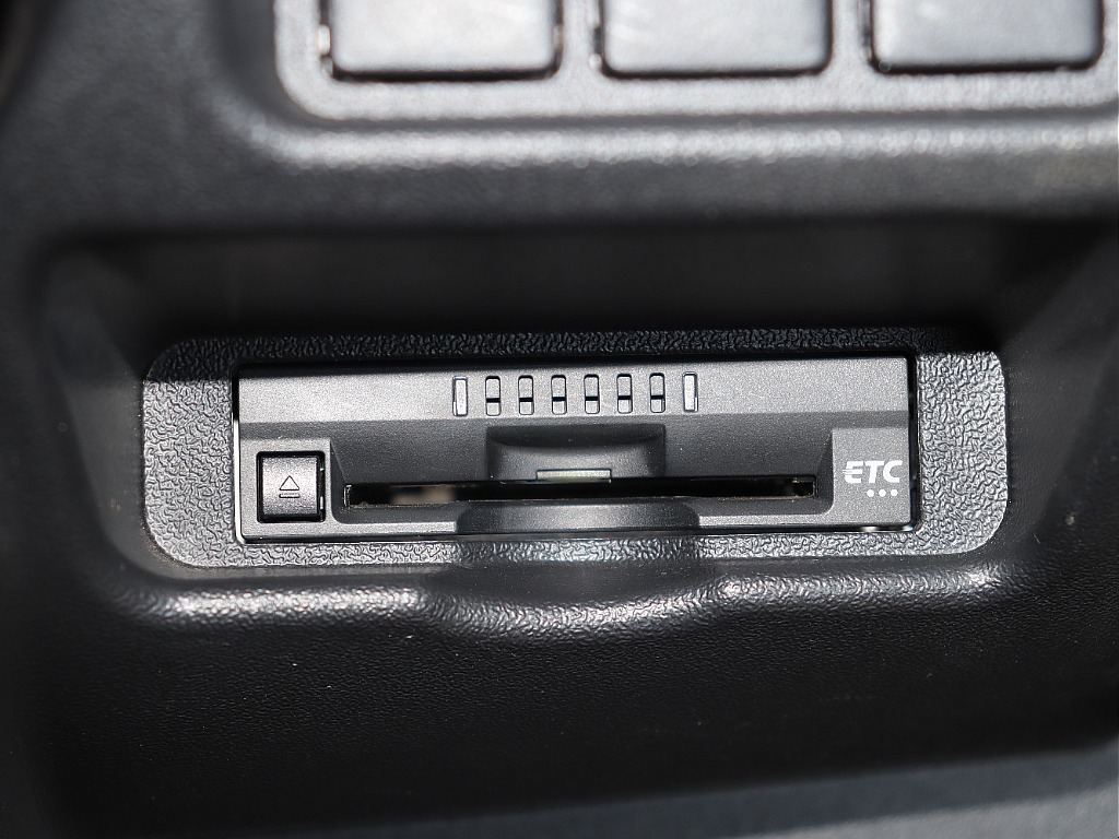 トヨタ ハイエースバン(27枚目)