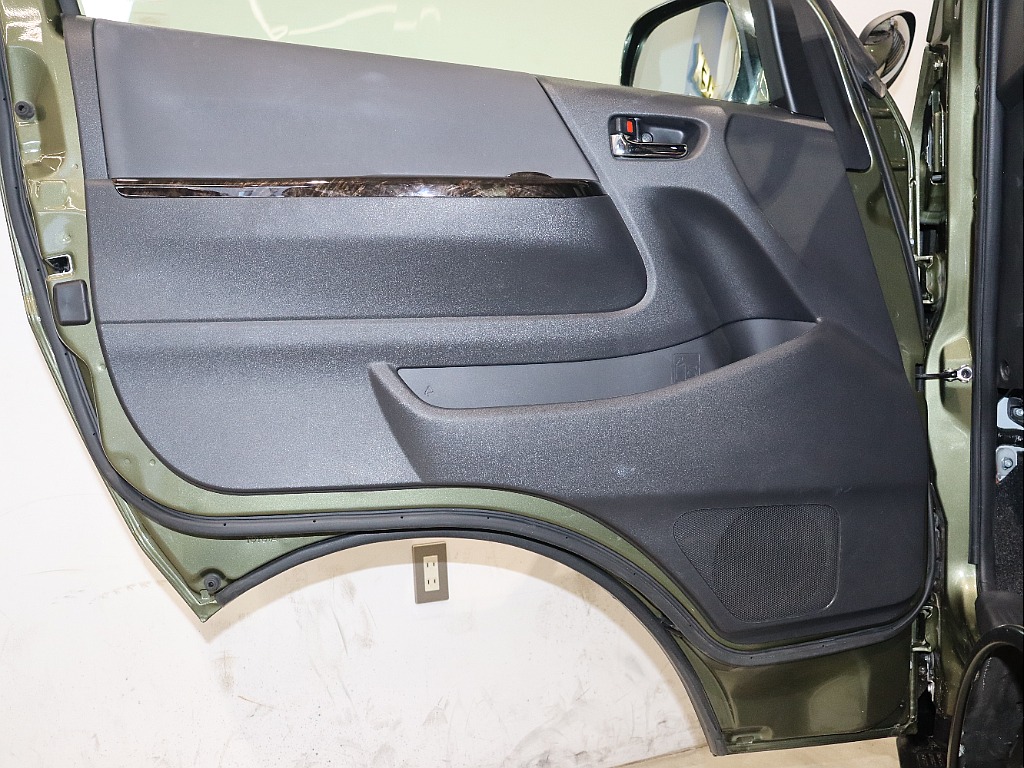 トヨタ ハイエースバン(37枚目)