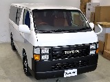 トヨタ&nbsp;ハイエースバン&nbsp;5ドアバン3.0DT スーパーGLロング 4WD&nbsp;セメントグレー×ホワイト CL&nbsp;埼玉県の詳細画像&nbsp;その4
