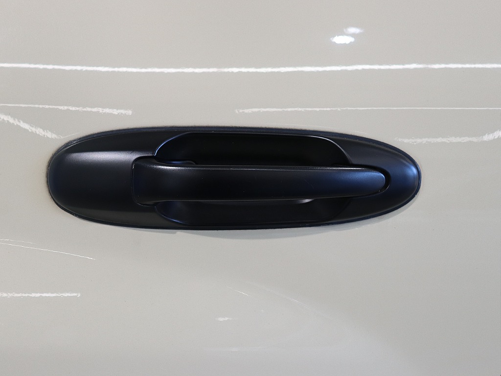 買取直販！！Renoca106・FJクルーザーベージュペイント・低走行9万キロ台♪