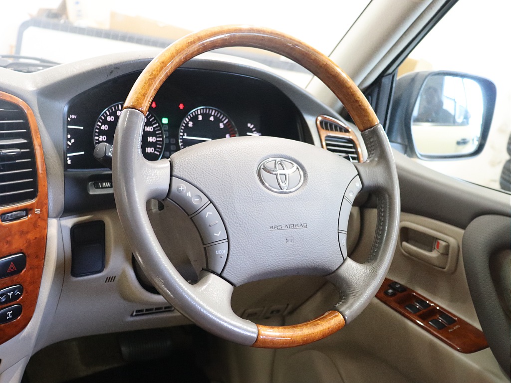 買取直販！！Renoca106・FJクルーザーベージュペイント・低走行9万キロ台♪