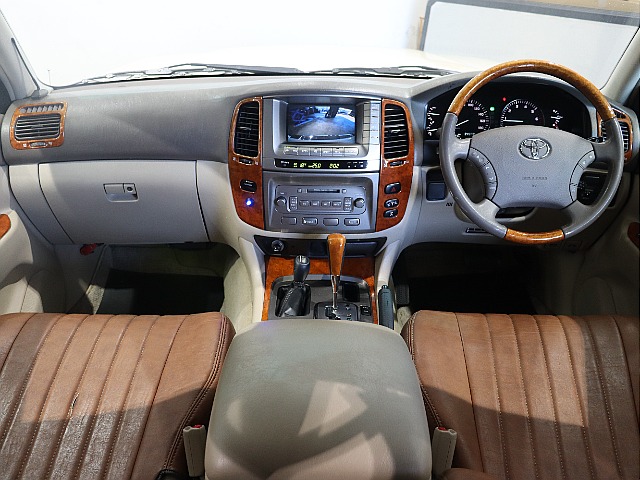 買取直販！！Renoca106・FJクルーザーベージュペイント・低走行9万キロ台♪