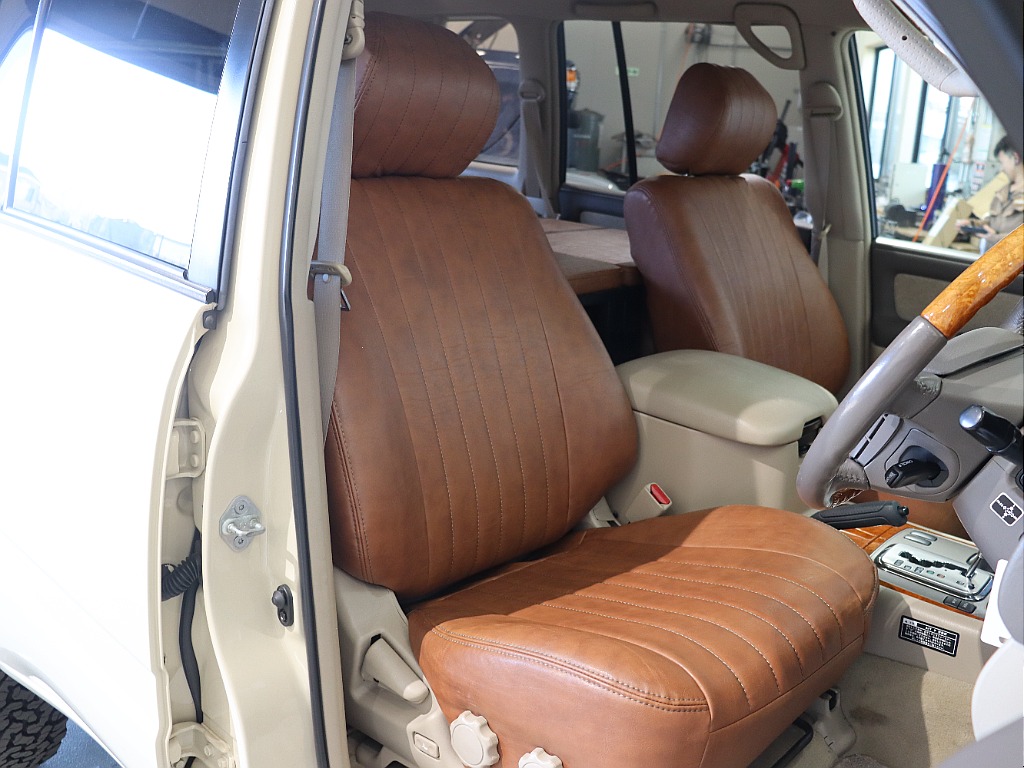 買取直販！！Renoca106・FJクルーザーベージュペイント・低走行9万キロ台♪