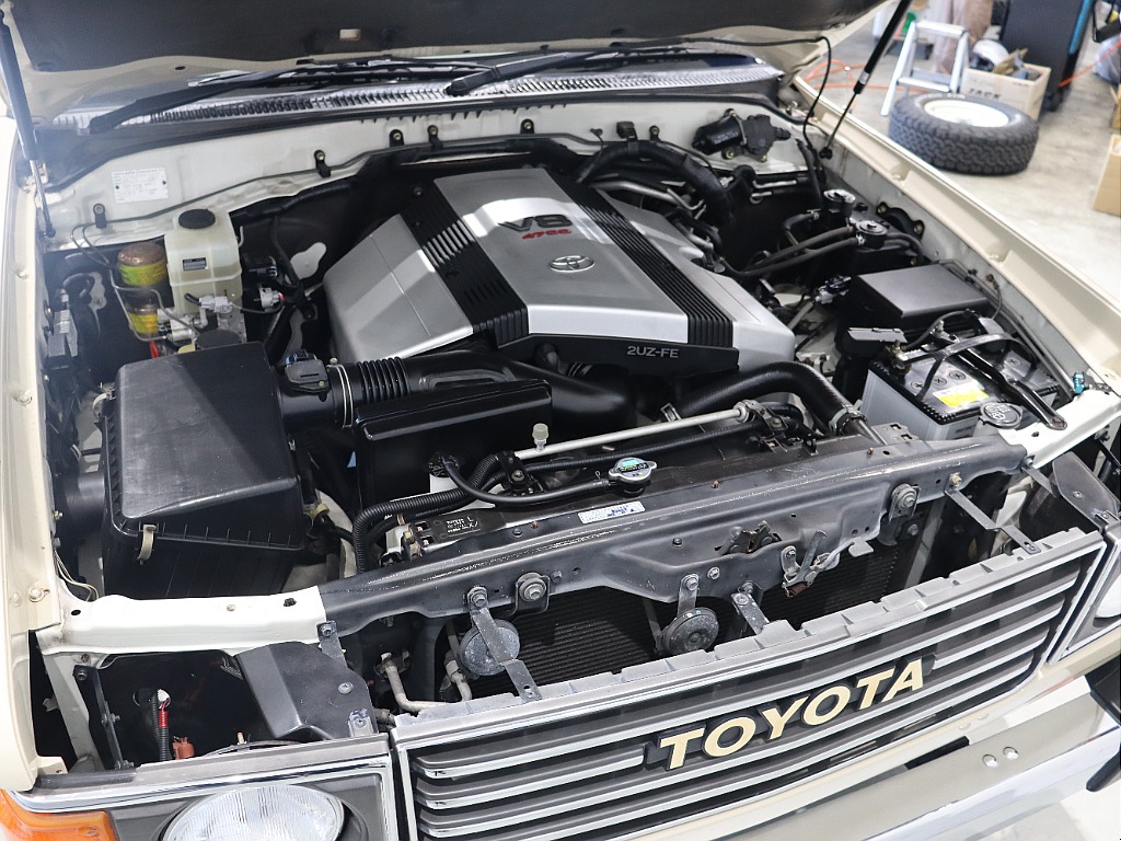 買取直販！！Renoca106・FJクルーザーベージュペイント・低走行9万キロ台♪