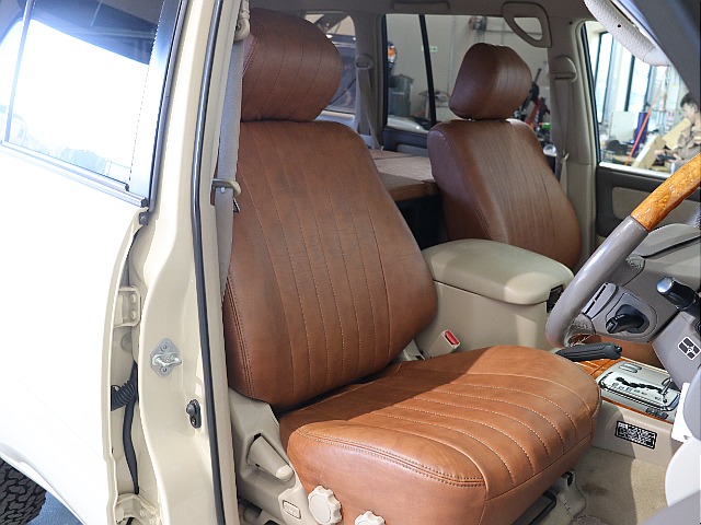 買取直販！！Renoca106・FJクルーザーベージュペイント・低走行9万キロ台♪