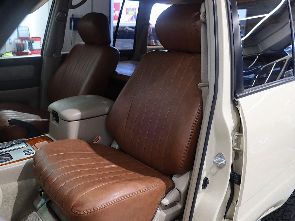 買取直販！！Renoca106・FJクルーザーベージュペイント・低走行9万キロ台♪