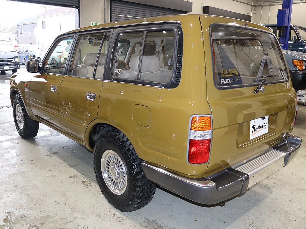 【Renoca　type WONDER】 80年代のトヨタ純正カラーシシリアンオリーブNEWオールペイント。 ブラウンとグリーンを混ぜたようなノスタルジック感満載のニュアンスカラー！