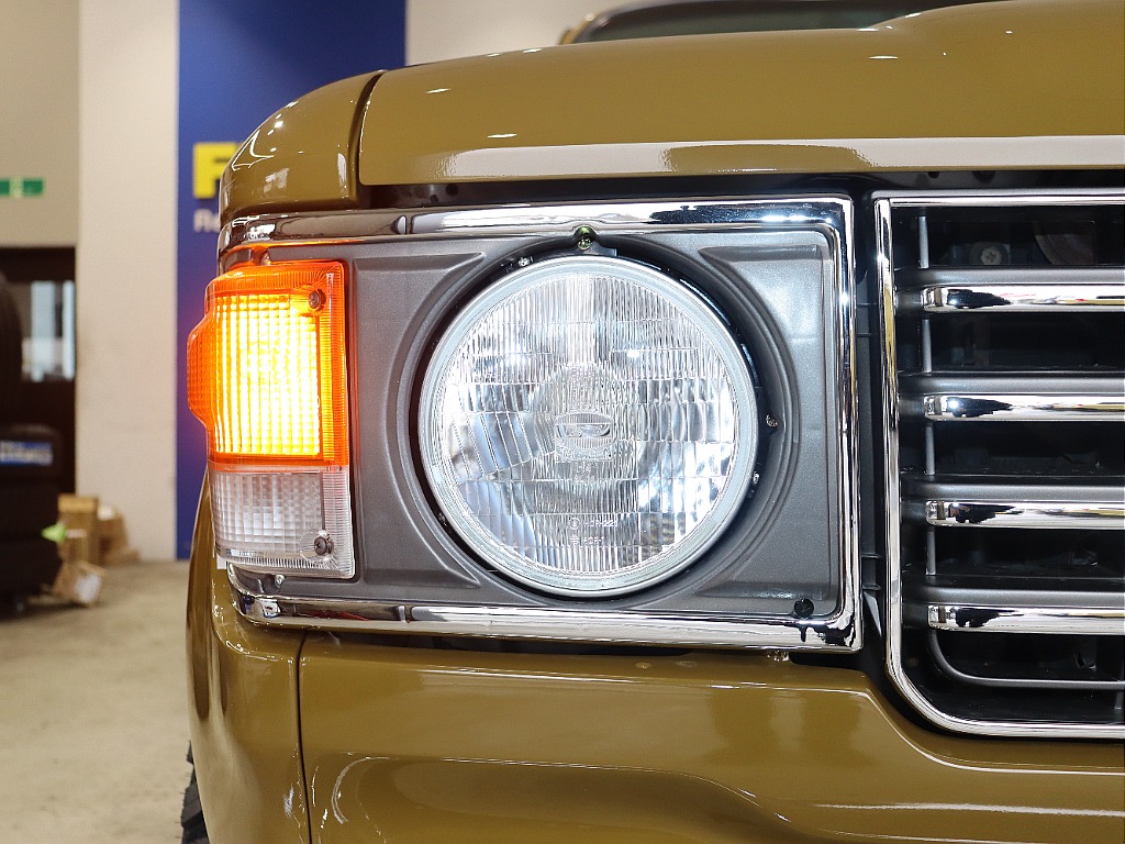 【Renoca　type WONDER】 80年代のトヨタ純正カラーシシリアンオリーブNEWオールペイント。 ブラウンとグリーンを混ぜたようなノスタルジック感満載のニュアンスカラー！