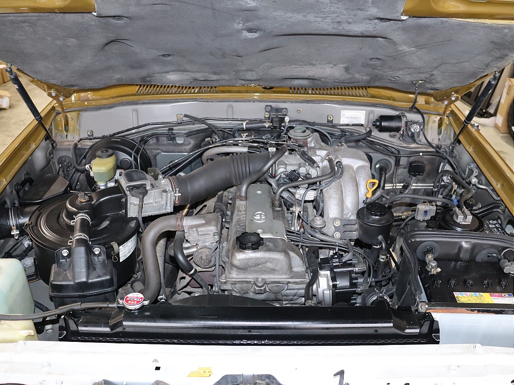 【Renoca　type WONDER】 80年代のトヨタ純正カラーシシリアンオリーブNEWオールペイント。 ブラウンとグリーンを混ぜたようなノスタルジック感満載のニュアンスカラー！