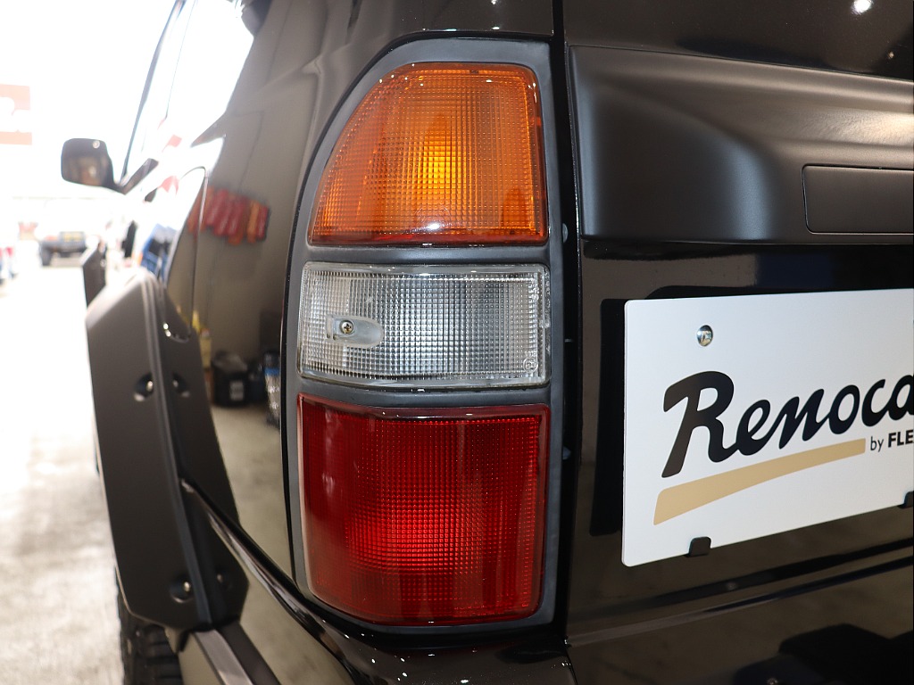 Renocaカラーボム×レクサススターライトブラックガラスフレークペイント【全国納車可能】