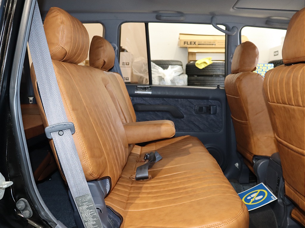 Renocaカラーボム×レクサススターライトブラックガラスフレークペイント【全国納車可能】