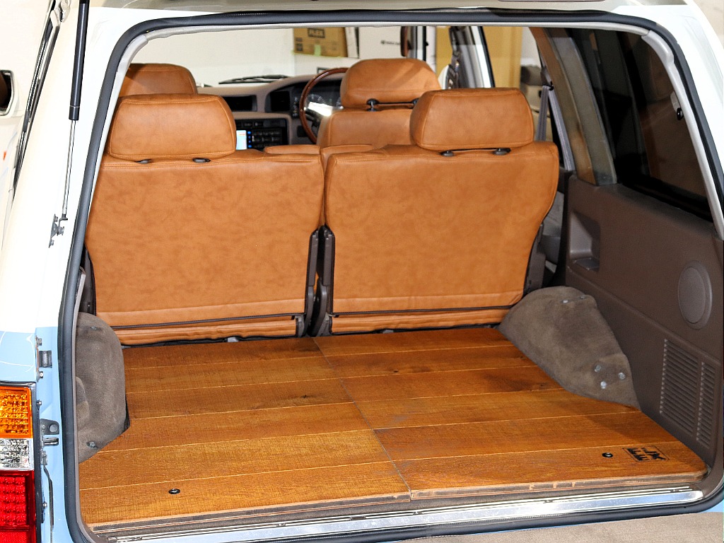 【Renoca Phoenix/LC80後期型】これぞフルリノベーションカー♪