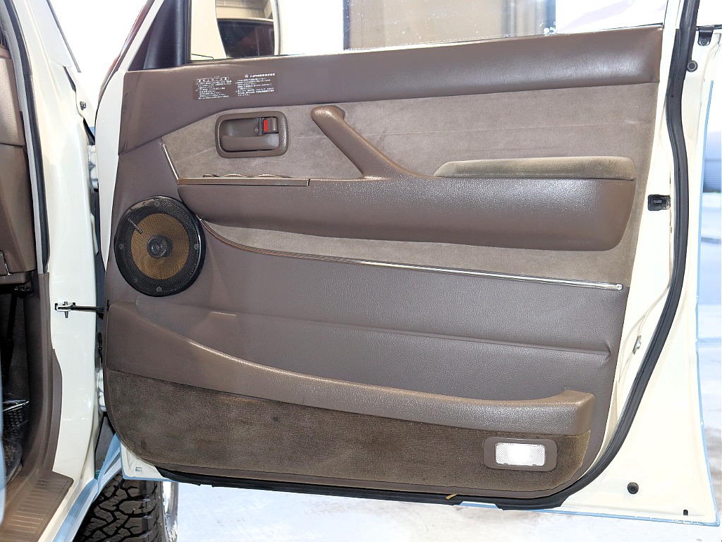 【Renoca Phoenix/LC80後期型】これぞフルリノベーションカー♪