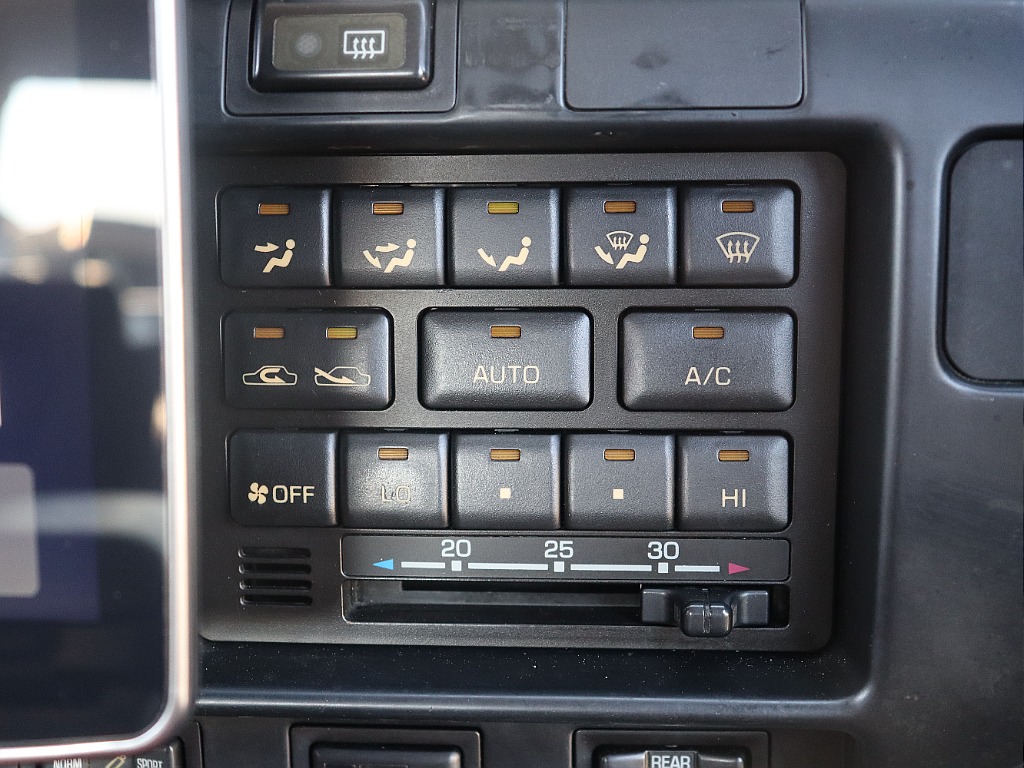 トヨタ ランドクルーザー80(25枚目)