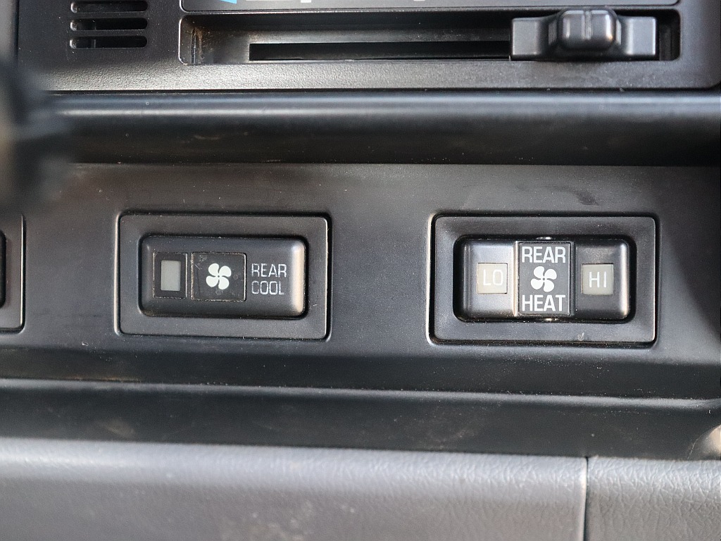 トヨタ ランドクルーザー80(26枚目)