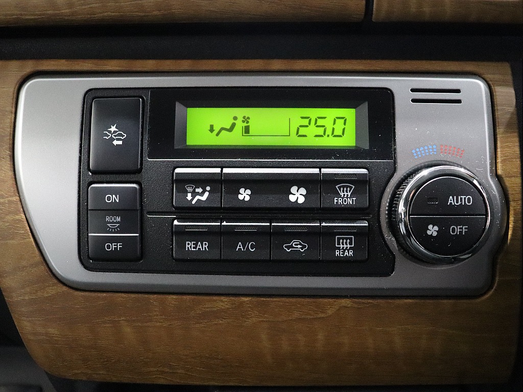 【Renoca CoastLines/激レア車 コミューターGL3ナンバー10人乗り変更】嬉しいディーゼルエンジン♪